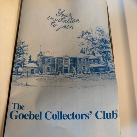 Goebel 1982 Annual Bell Fifth Edition - Picture 6 of 10